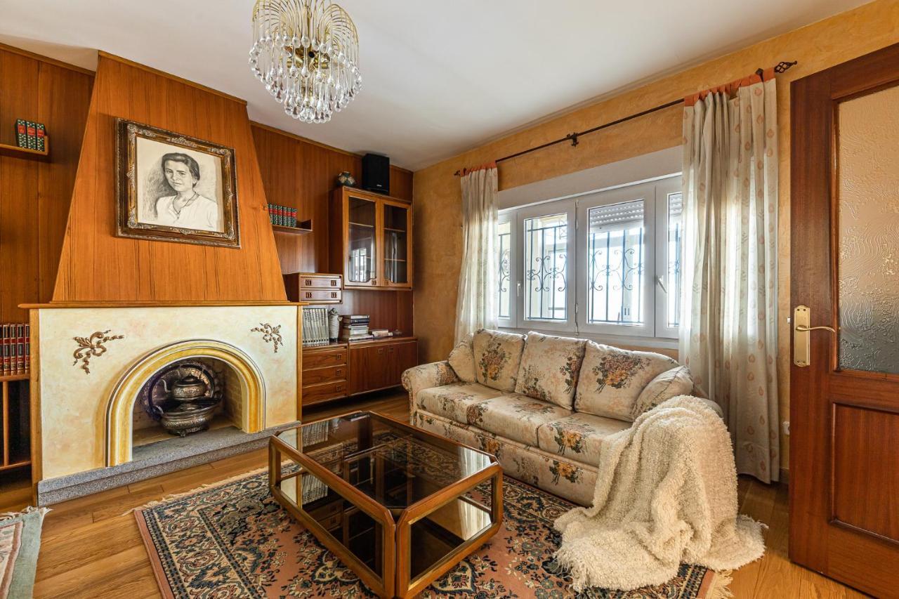 Waou Deluxe Cottage Titulcia Dış mekan fotoğraf